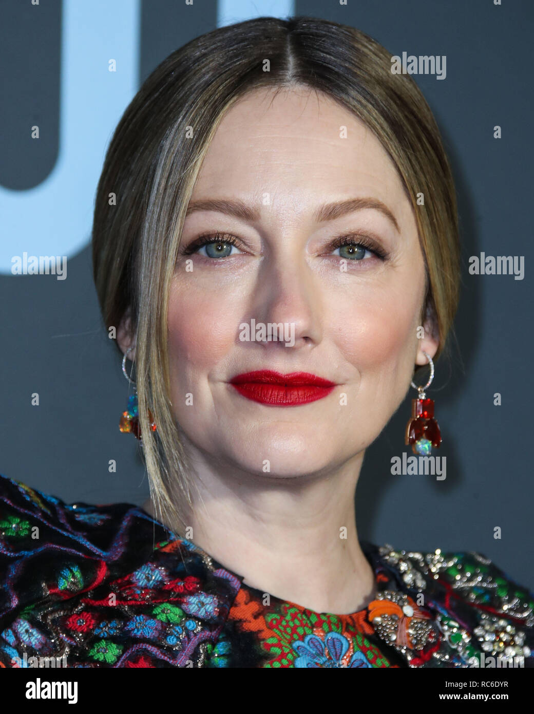 Santa Monica, United States. 13th Jan, 2019. Actress Judy Greer wearing  Reem Acra with Olgana Paris shoes, Irene Neuwirth jewelry, and an Edie  Parker clutch arrives at the 24th Annual Critics' Choice