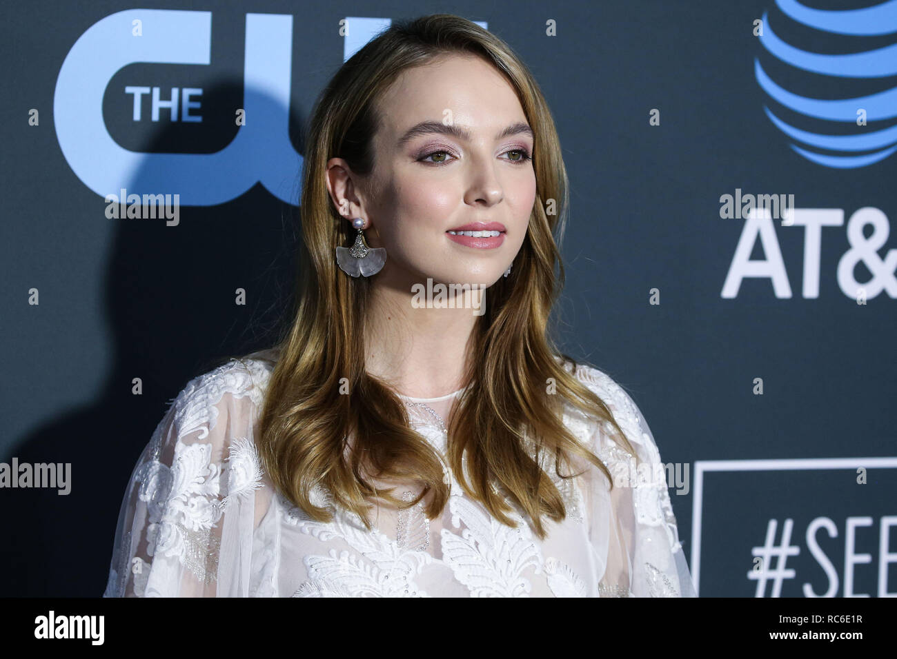 Santa Monica United States 13th Jan 2019 Actress Jodie Comer Wearing A Zuhair Murad Dress Jimmy Choo Shoes Silvia Furmanovich Earrings And A Jimmy Choo Clutch Arrives At The 24th Annual Critics