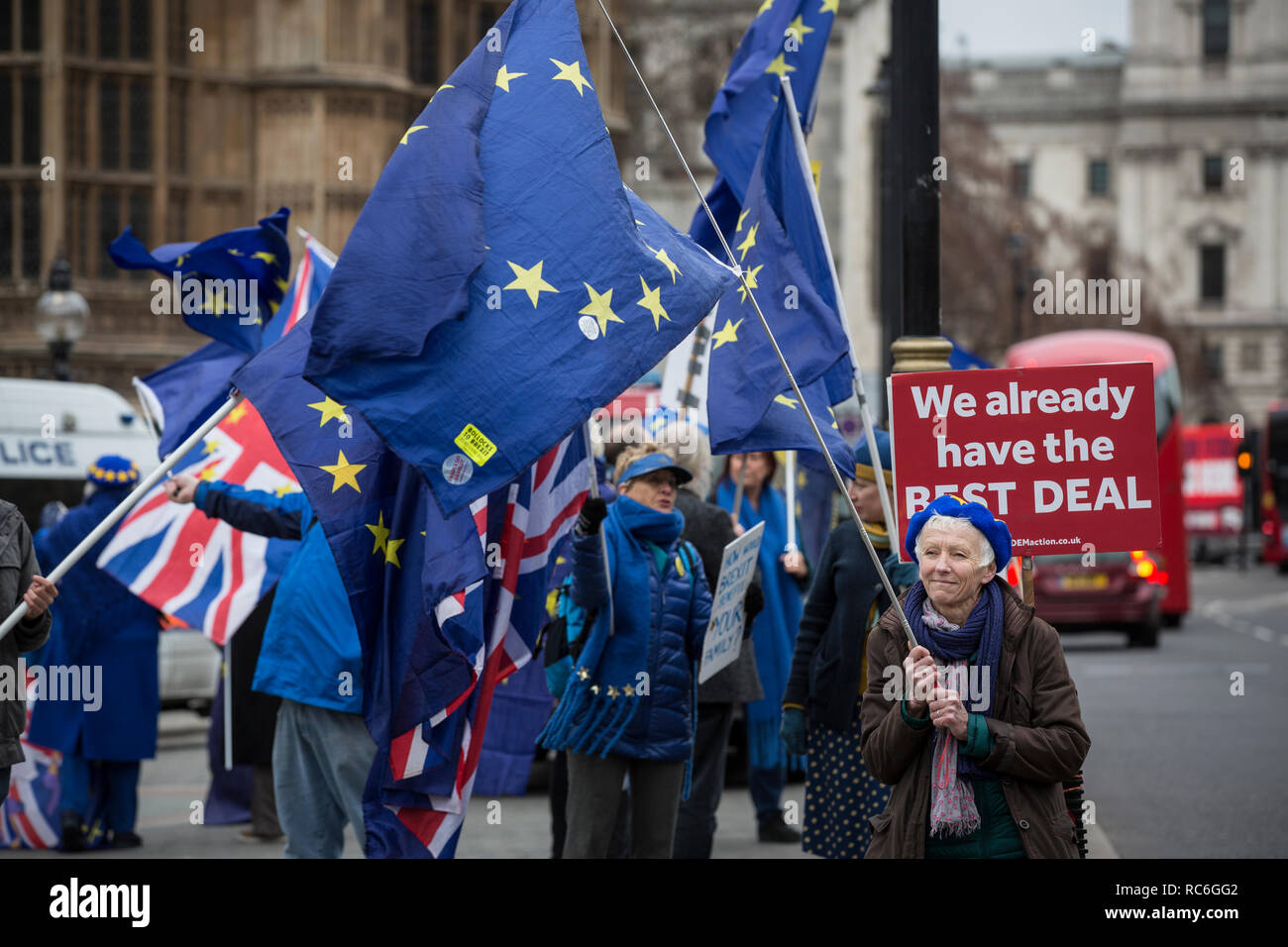 London, UK. 14th Jan 2019. Pro EU Remain supporters outside Houses of Parliament, London, UK 14th January 2019 Pro Remain suppoorters try to gather last ditch support against Brexit ahead of tomorrow's meaningful vote where Members of Parliament will approve or reject Theresa May's controversial plan. However, last month the prime minister dramatically called off the 'meaningful vote', in the face of what had been expected to be a significant defeat at the hands of rebel MPs. Credit: Jeff Gilbert/Alamy Live News Stock Photo