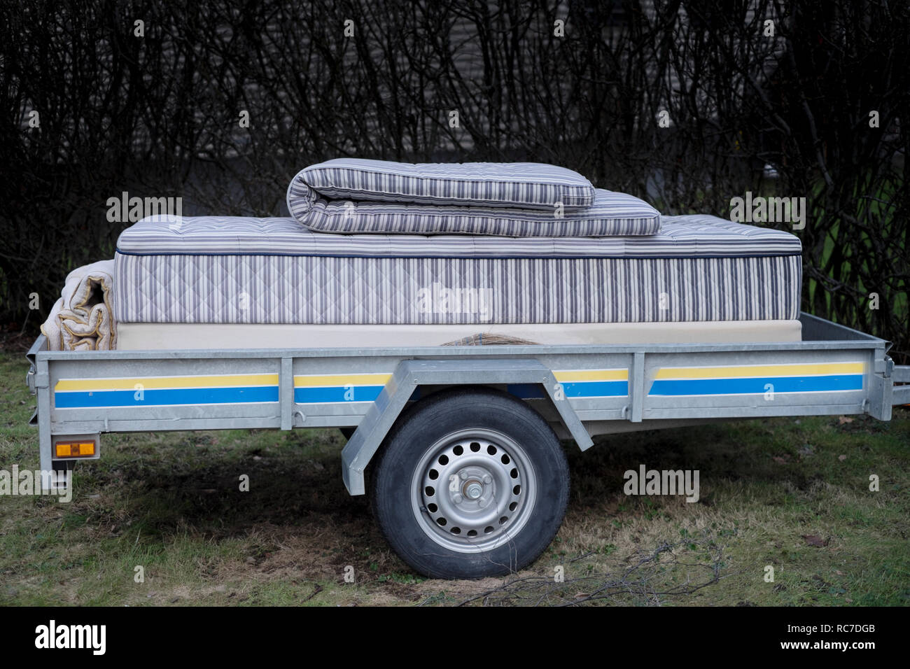 Mattress on trailer Stock Photo Alamy