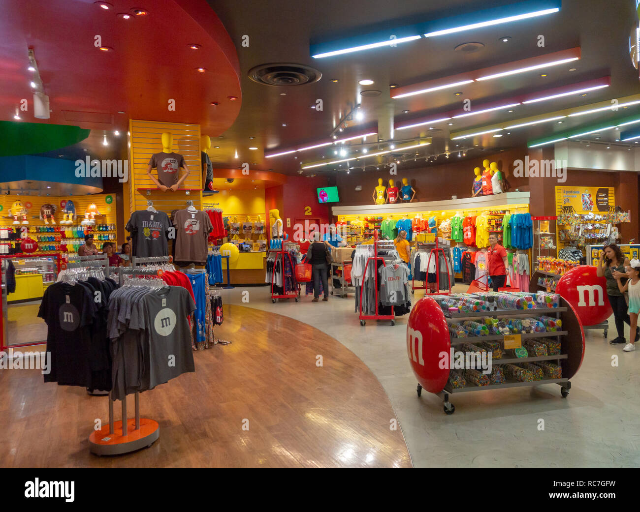 M&ms world hi-res stock photography and images - Page 5 - Alamy