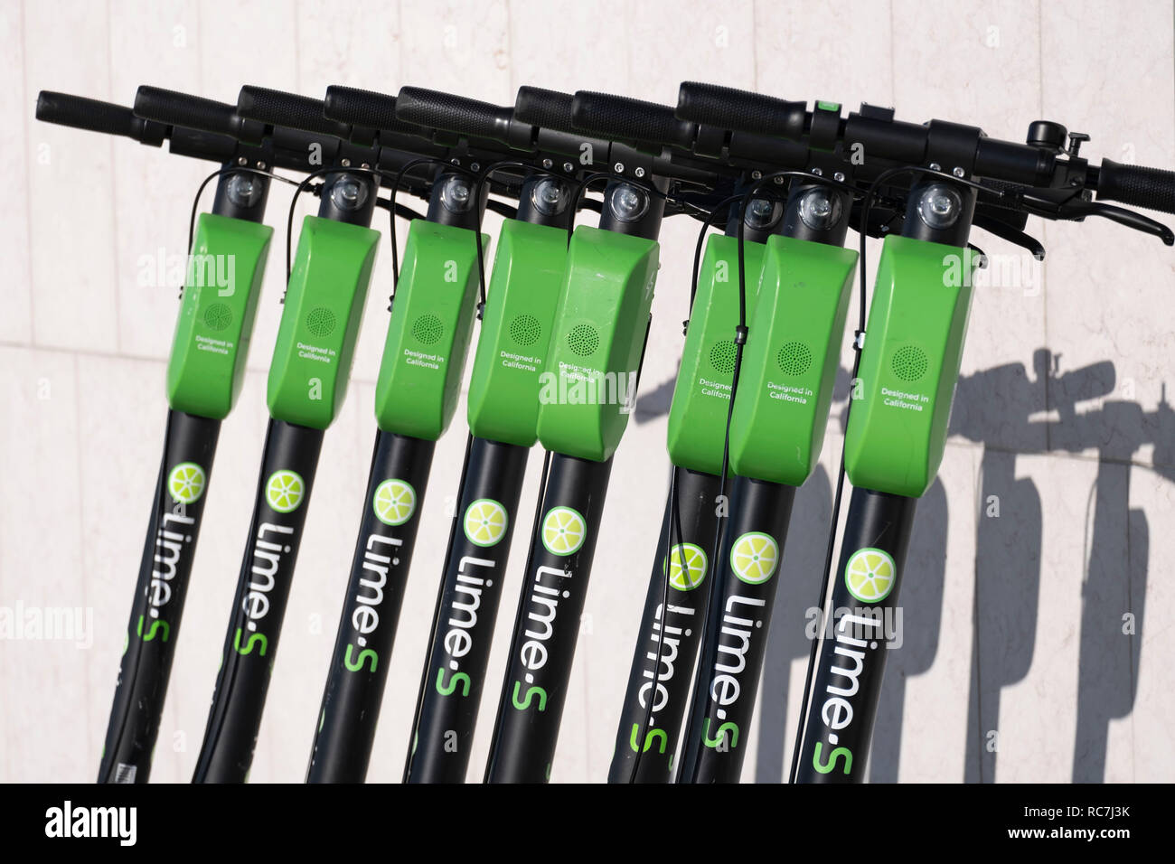 Lime scooter hires stock photography and images Alamy