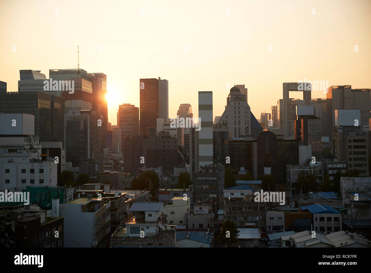 Cityscape at sunset, Seoul, South Korea Stock Photo