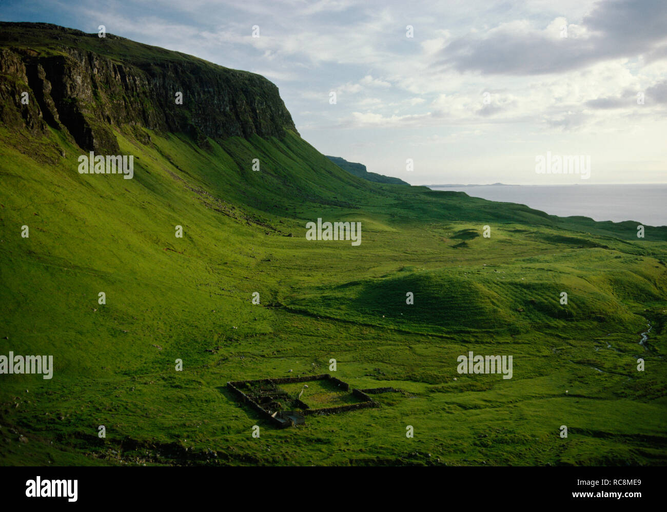 Creag a' Ghaill, Balmeanoch, Mull, Scotland. Drystone sheep fank ...