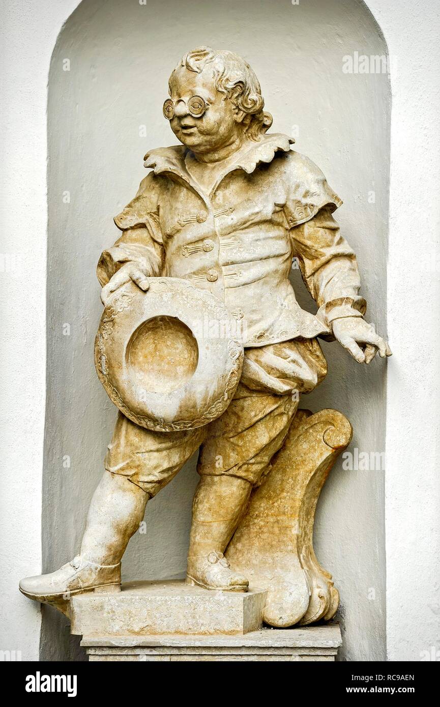 Stone figure of the court and ceremonial master at the portal of Hirschberg Castle, Beilngries, Upper Bavaria, Bavaria, Germany Stock Photo