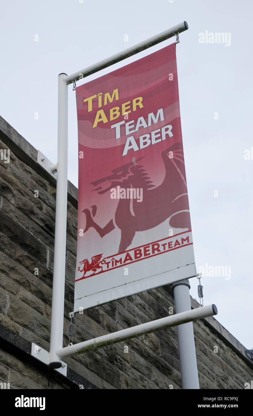 Welsh university sign hi-res stock photography and images - Alamy