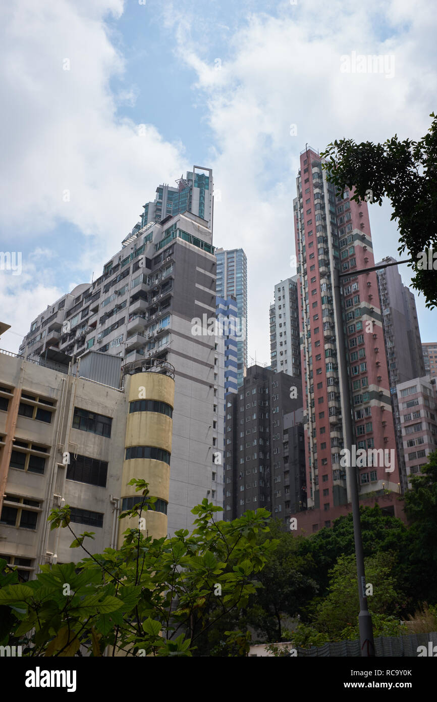 hong-kong-apartments-RC9Y0K.jpg