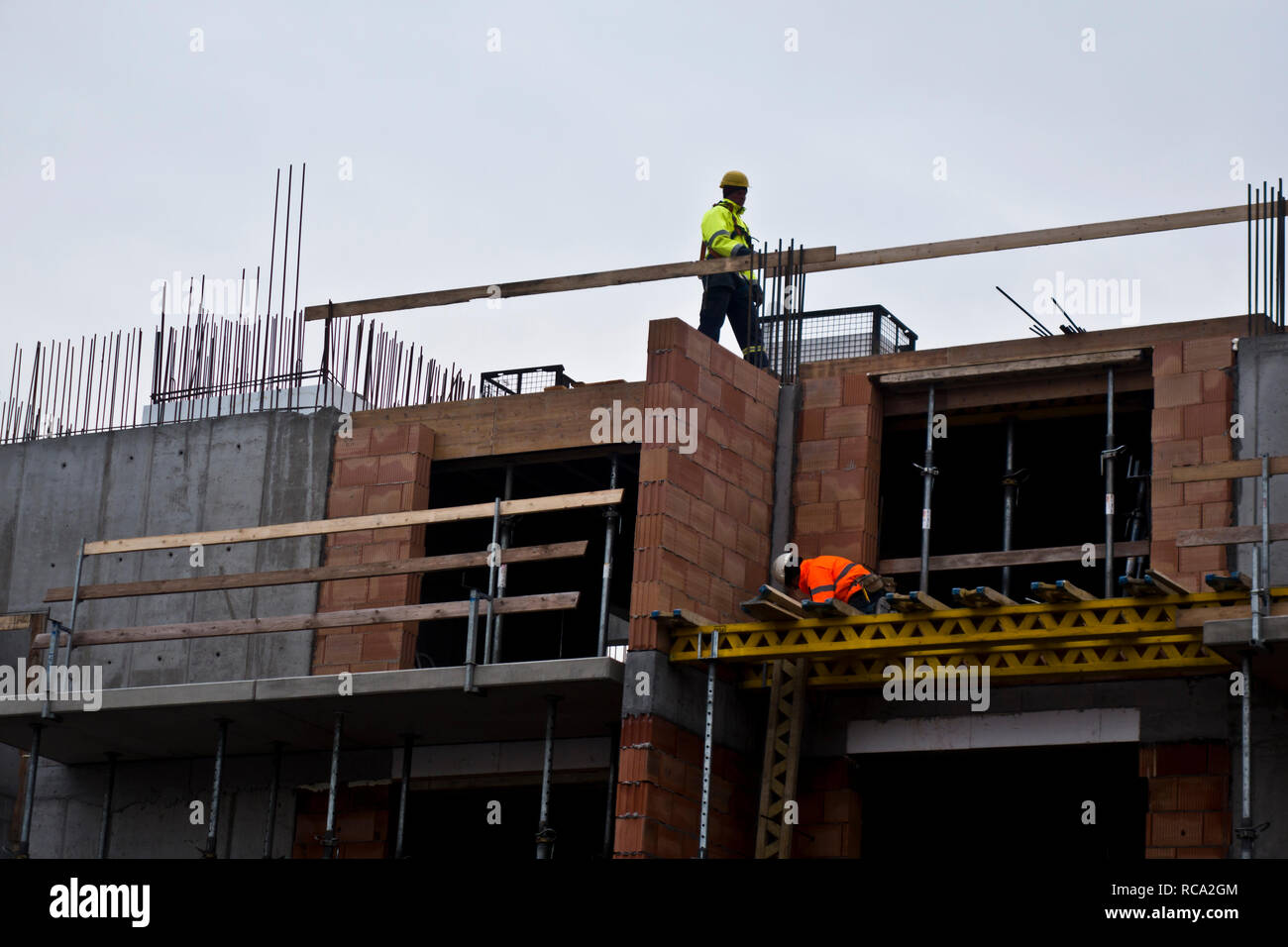 Construction worker hard hat hi-res stock photography and images - Alamy