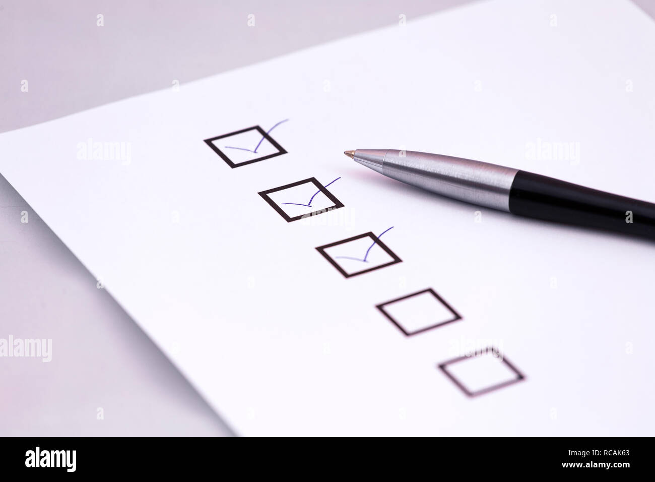 Checklist pen hi-res stock photography and images - Alamy