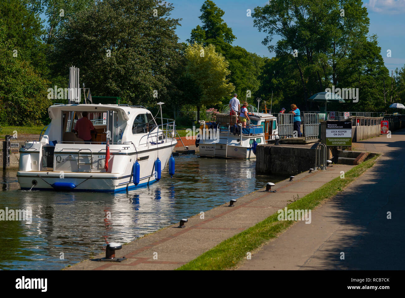 Purley on thames hi-res stock photography and images - Alamy