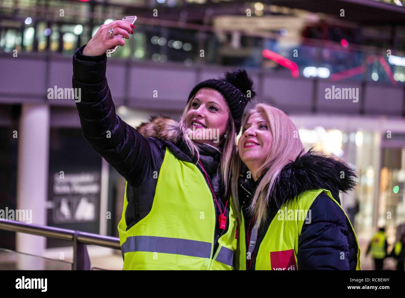 Munich, Bavaria, Germany. 15th Jan, 2019. Citing a breakdown in talks with employers on December 21st, the German Ver.di union organized the latest warning strike in a series at the Munich International Airport with members employed in Airport Security Services (Luftsicherheit) walking out from 3:30am to 24:00. The union is demanding 20 Euros per hour for their 1,000 total members working in Passenger-, Freight, Personnel, and Goods Control of Airport Security, along with recertification to bring other members to the same level. They are also requesting other members receive Ã¢â‚¬Å“subst Stock Photo