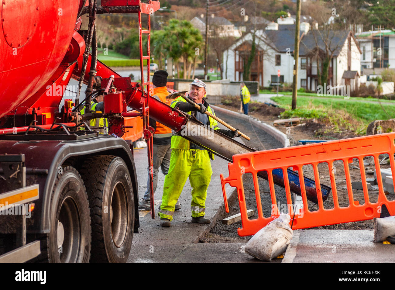 Schull, West Cork, Ireland. 15th Jan, 2019. Cork County Council workmen prepare the ground for a new pavement to be installed and the road to be widened. Credit: Andy Gibson/Alamy Live News Stock Photo