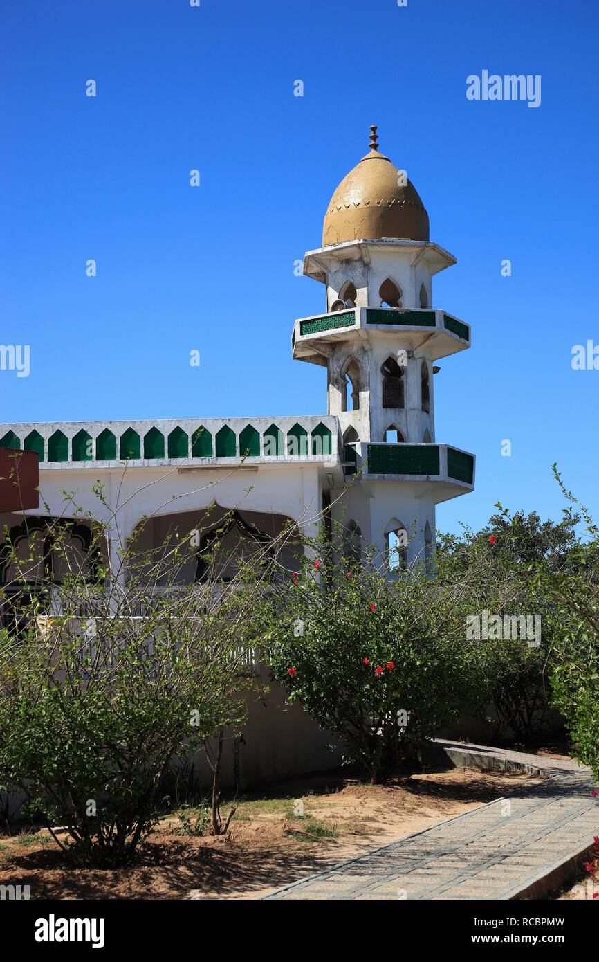 Grave Mausoleum Of The Prophet Nabi Ayoub Northeast Of Salalah Oman grave-mausoleum-of-the-prophet-nabi-ayoub-northeast-of-salalah-oman