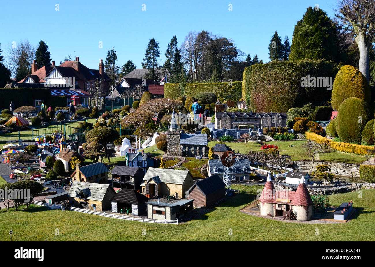 Farm uk 1930s hi-res stock photography and images - Alamy