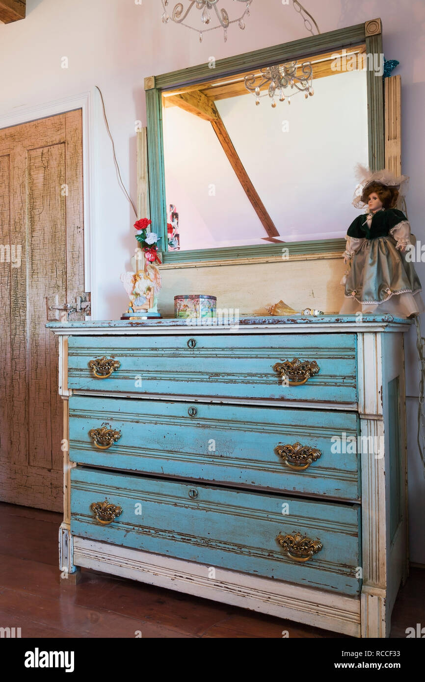 Child S Bedroom With Blue Teal Antique Reproduction Dresser On