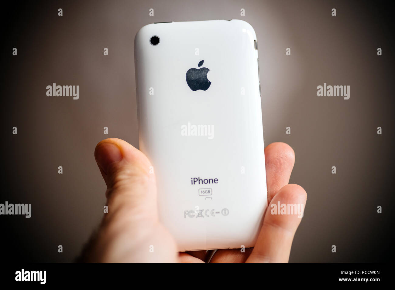 iPhone3G 白16ギガ iPhone 3G 16GB ホワイト 箱付き 動作確認済