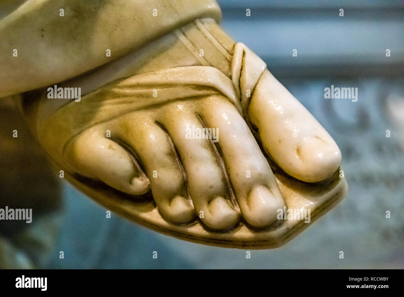 Statue Foot closeup of foot of statue Stock Photo - Alamy