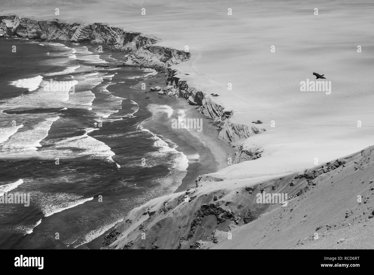 Desert coast of paracas Black and White Stock Photos & Images - Alamy