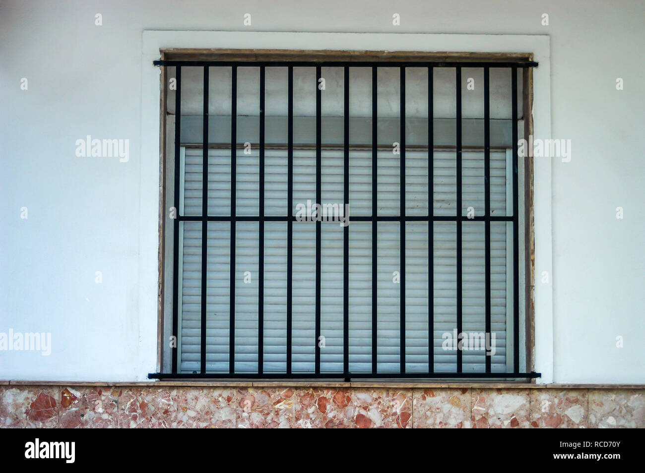 Security Bars protecting a house Window Stock Photo - Alamy