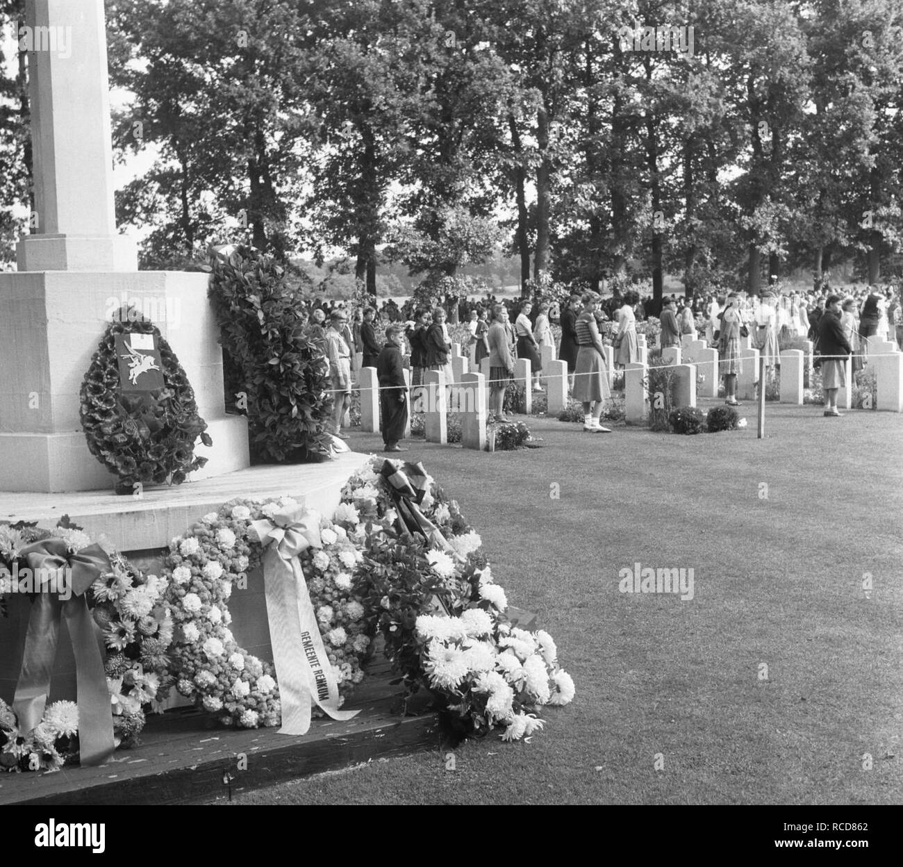 Airborne-herdenking in Oosterbeek, Bestanddeelnr 905-3116. Stock Photo