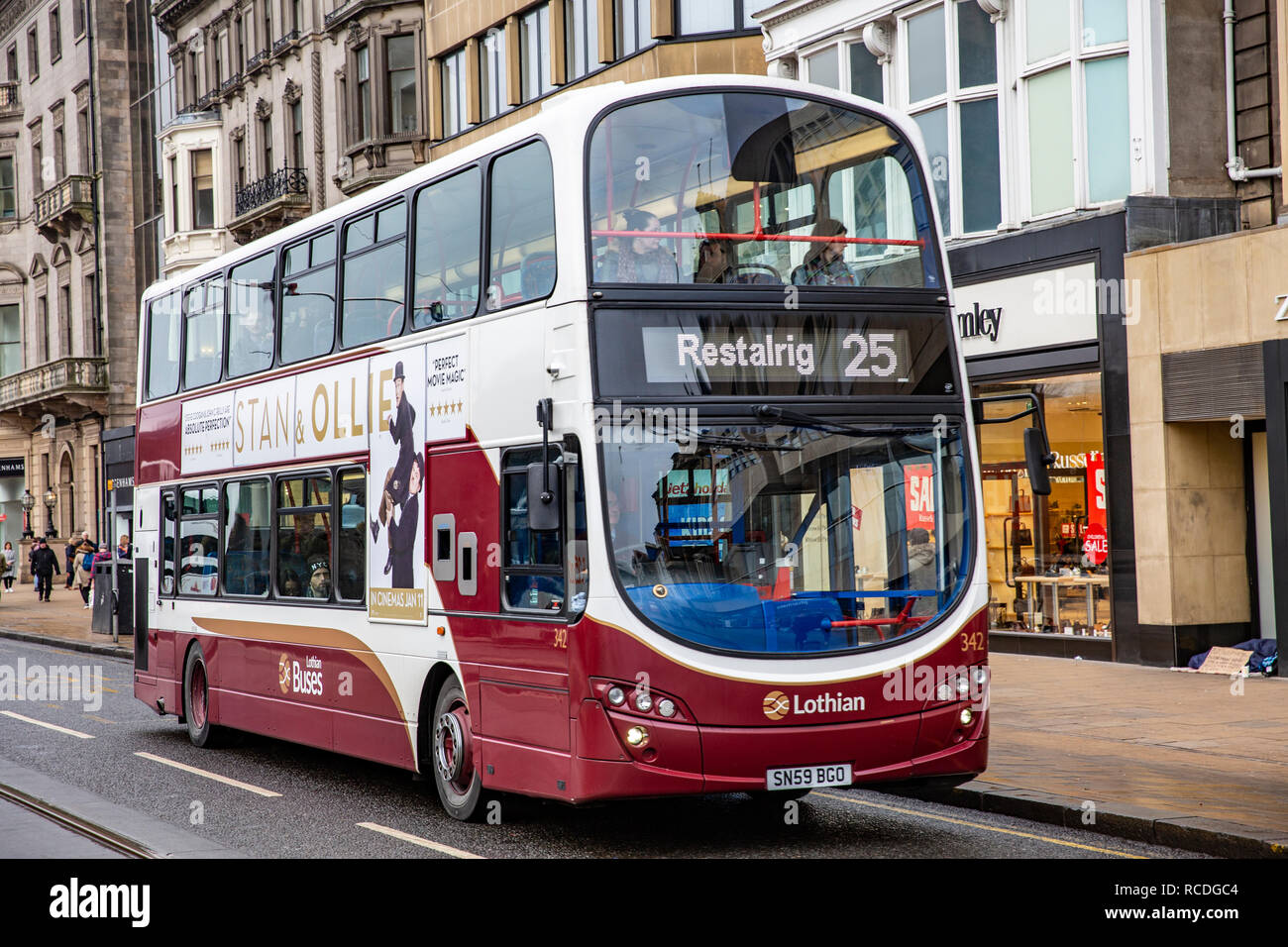 Edinburgh princes street lothian bus hires stock photography and images Alamy