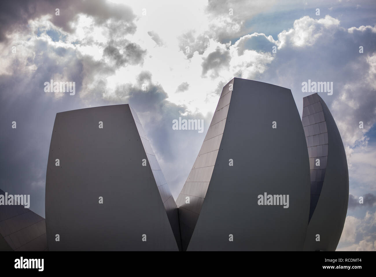 Singapore iconic buildings hi-res stock photography and images - Alamy
