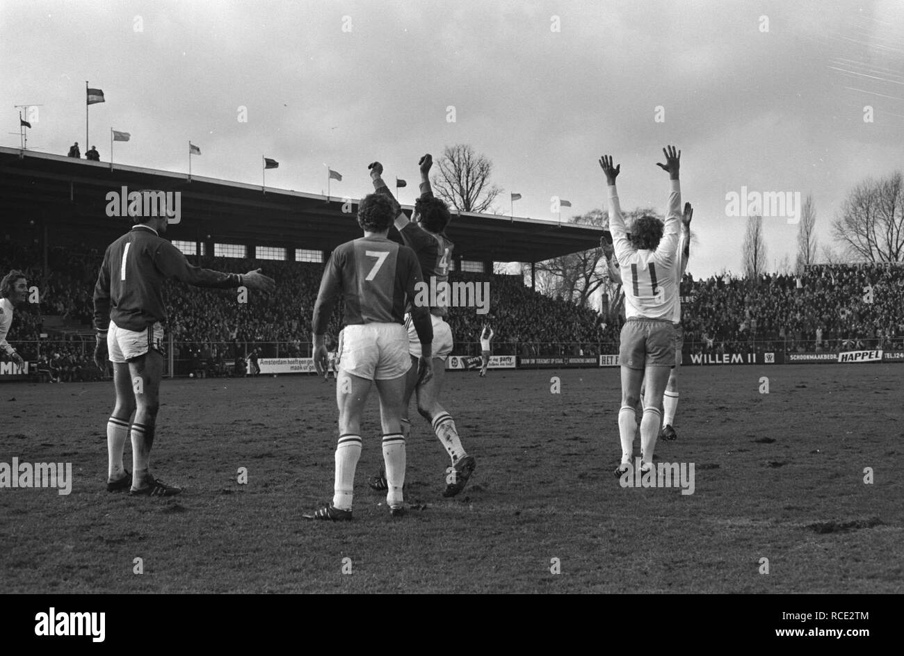 Final KNVB cup Ajax against NAC. Captain Henk Groot and the KNVB Cup Date:  June 14, 1961 Keywords: sport, football Institution name: AJAX, NAC Stock  Photo - Alamy