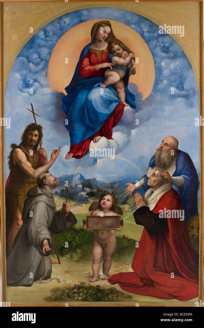 Madonna di foligno hi-res stock photography and images - Alamy