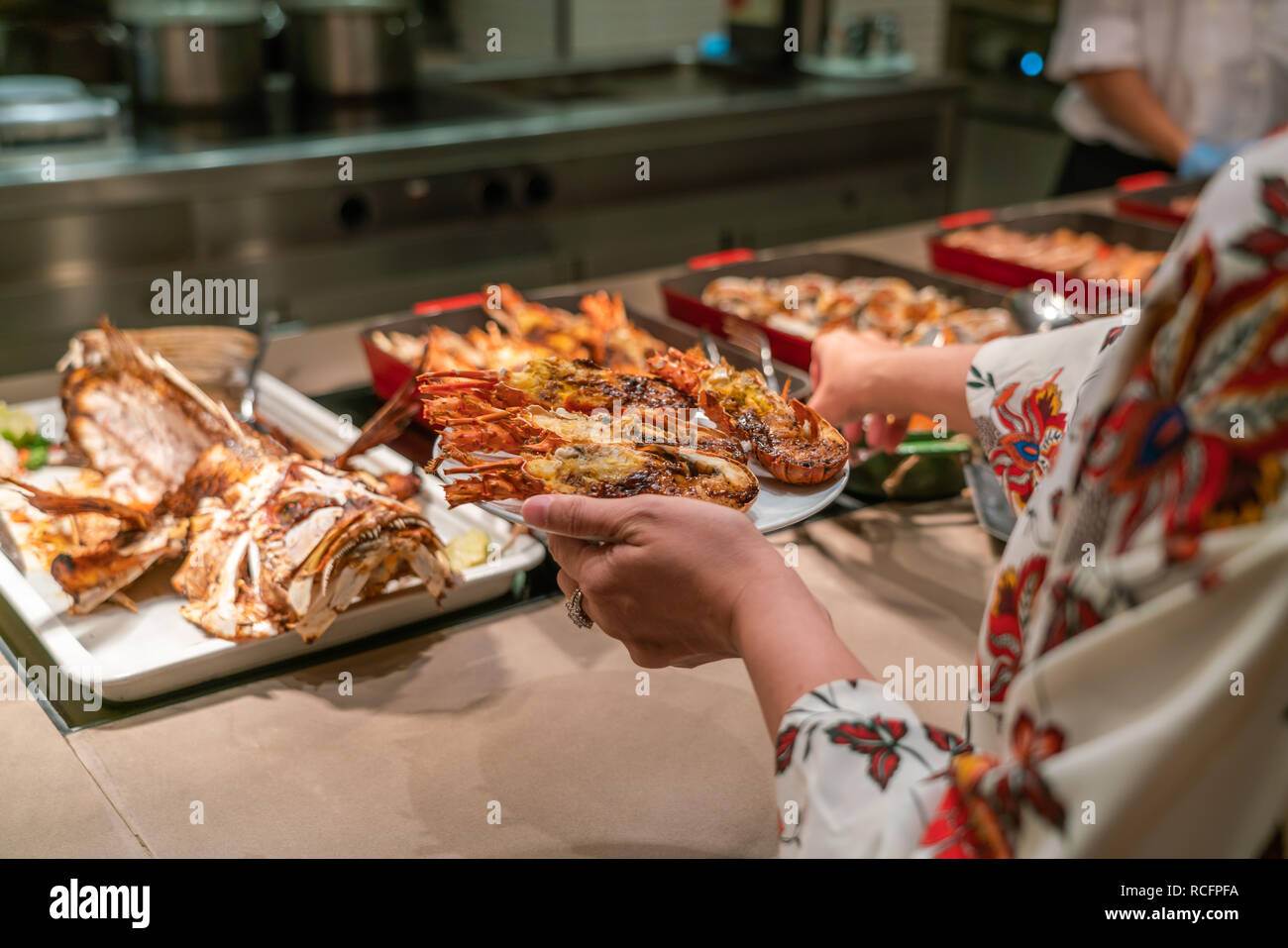 Banquet cuisine lobster seafood hi-res stock photography and images - Alamy