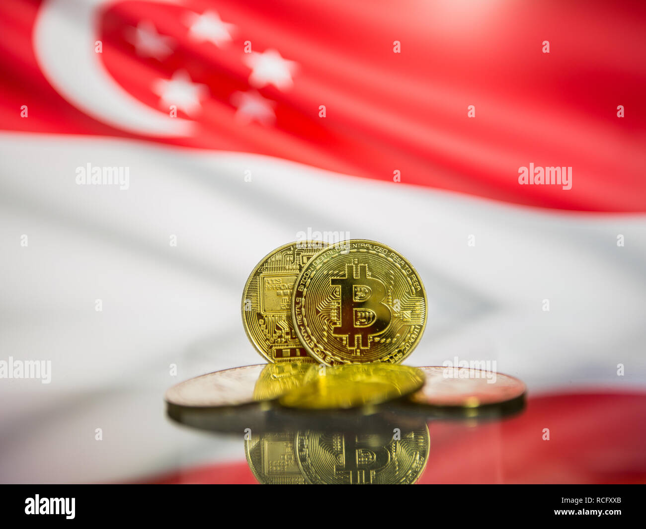 Singapore coins hi-res stock photography and images - Alamy