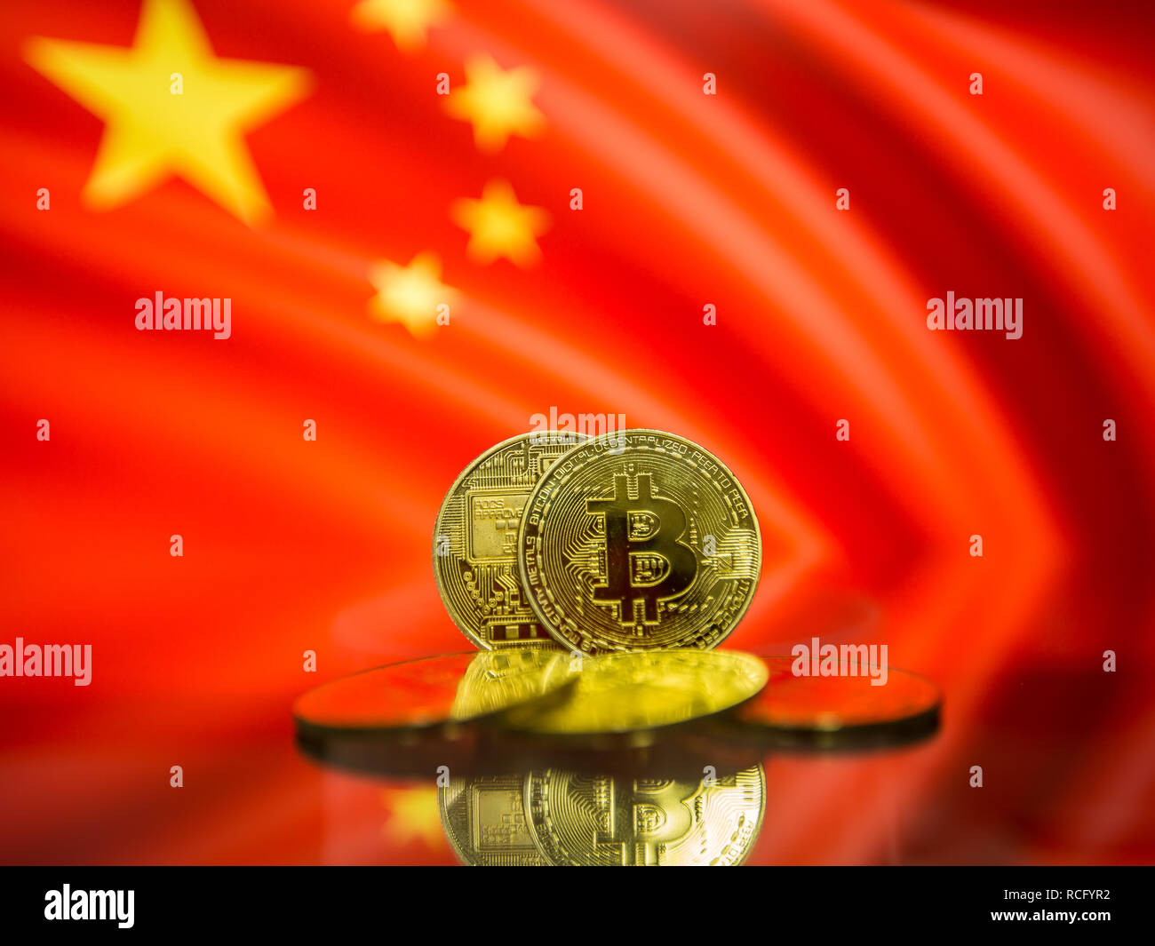 China digital currency payment hi-res stock photography and images - Page 2  - Alamy