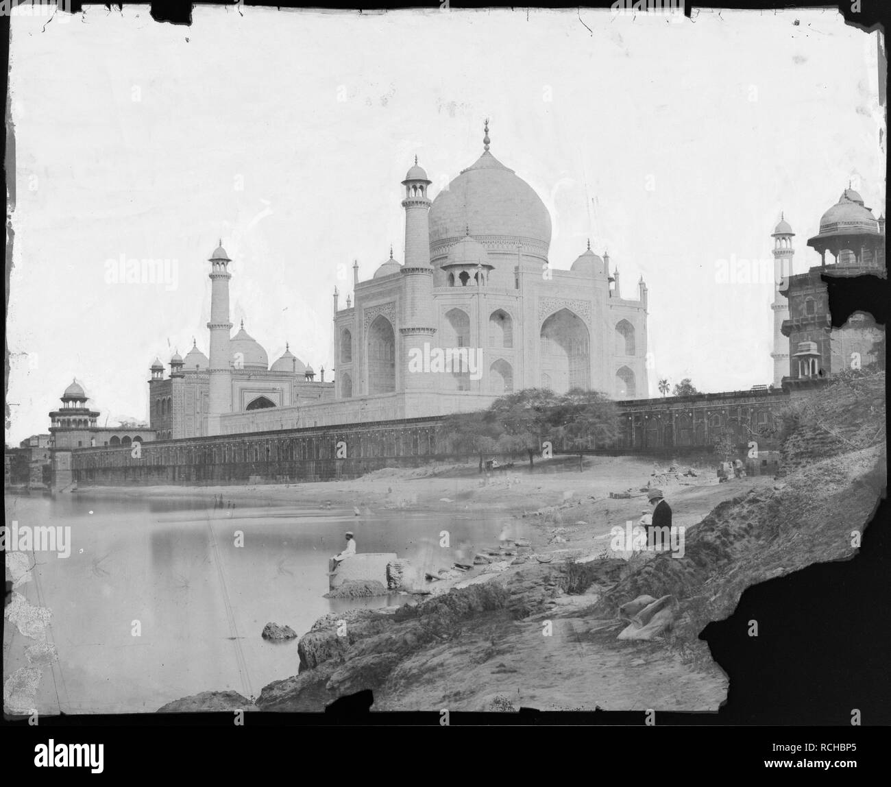 The Taj Mahal. John Murray Collection: Views mostly in Agra and i. India, early 1860s. A view of the Taj Mahal from the banks of the Jumna river, Agra.  Image taken from John Murray Collection: Views mostly in Agra and its environs.  Originally published/produced in India, early 1860s. . Source: OIOC Photo 35/(1),. Author: Murray, Dr. John. Stock Photo