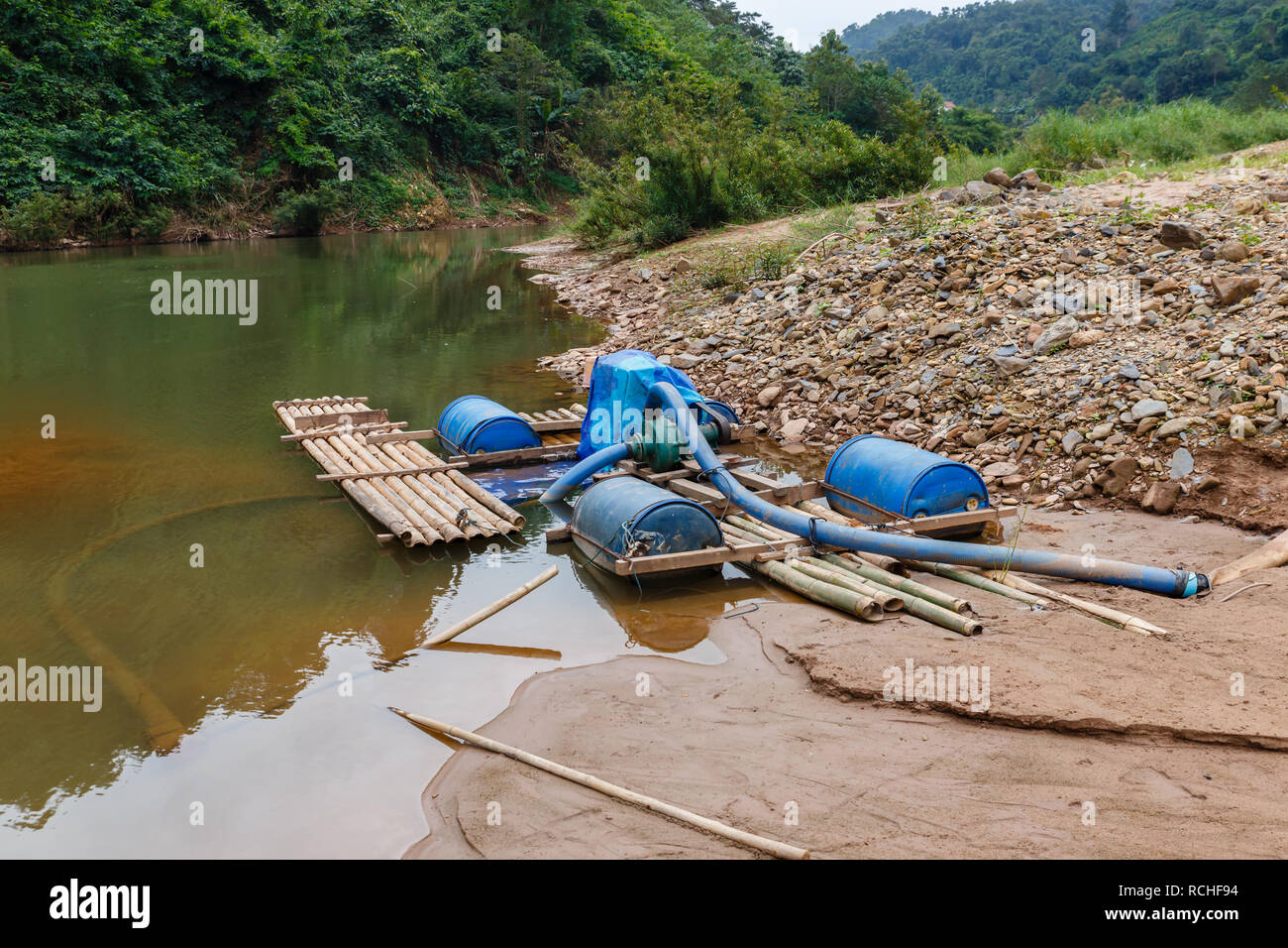 Pump Suction Raft Pump pumping water on raft hi-res stock photography and images - Alamy