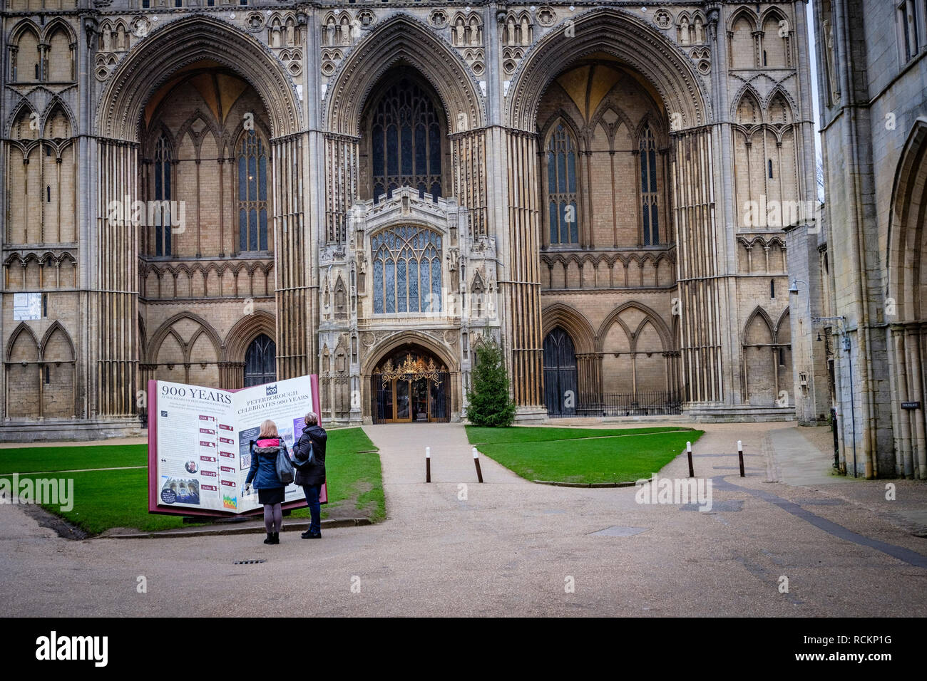 Peterborough Cathedral, Cambridgeshire UK Stock Photo - Alamy