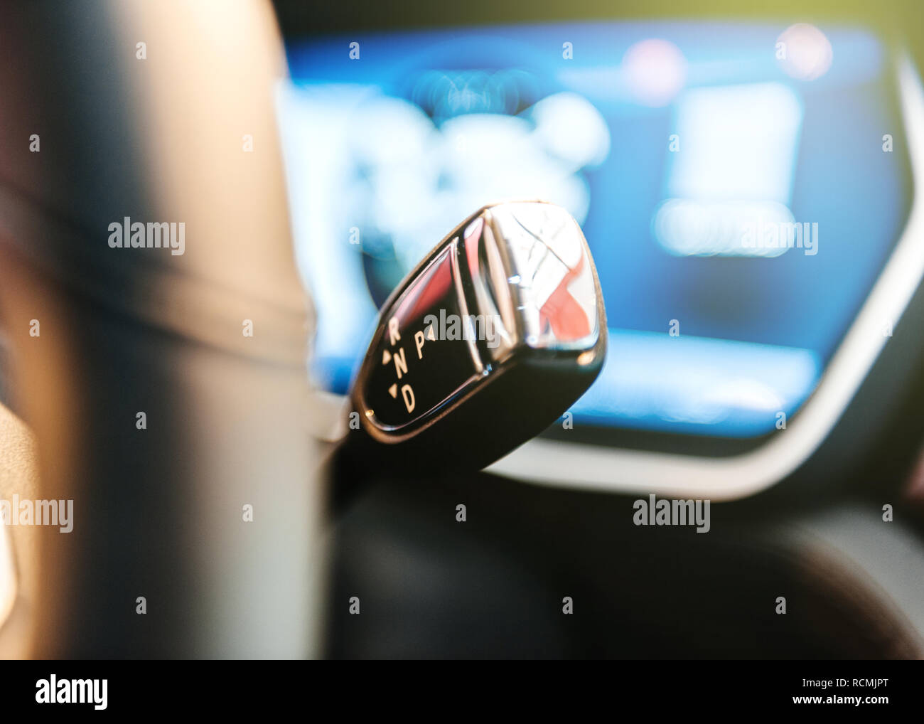 Automatic gearbox near the steeringwheel of a new electric car in