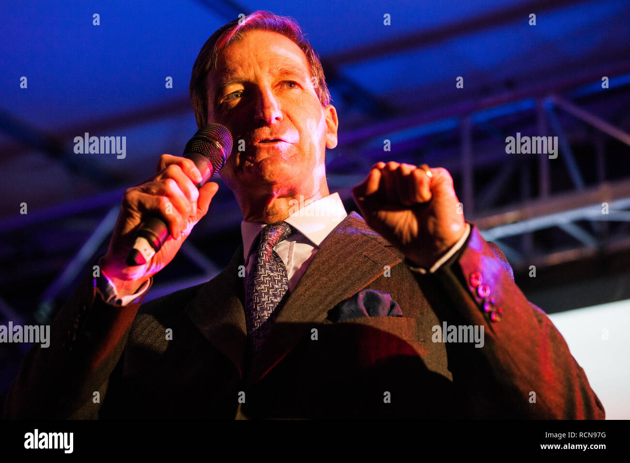 London, UK. 15th January, 2019. Dominic Grieve, Conservative MP for Beaconsfield, addresses pro-EU activists attending a People's Vote rally in Parliament Square as MPs vote in the House of Commons on Prime Minister Theresa May's proposed final Brexit withdrawal agreement. Credit: Mark Kerrison/Alamy Live News Stock Photo