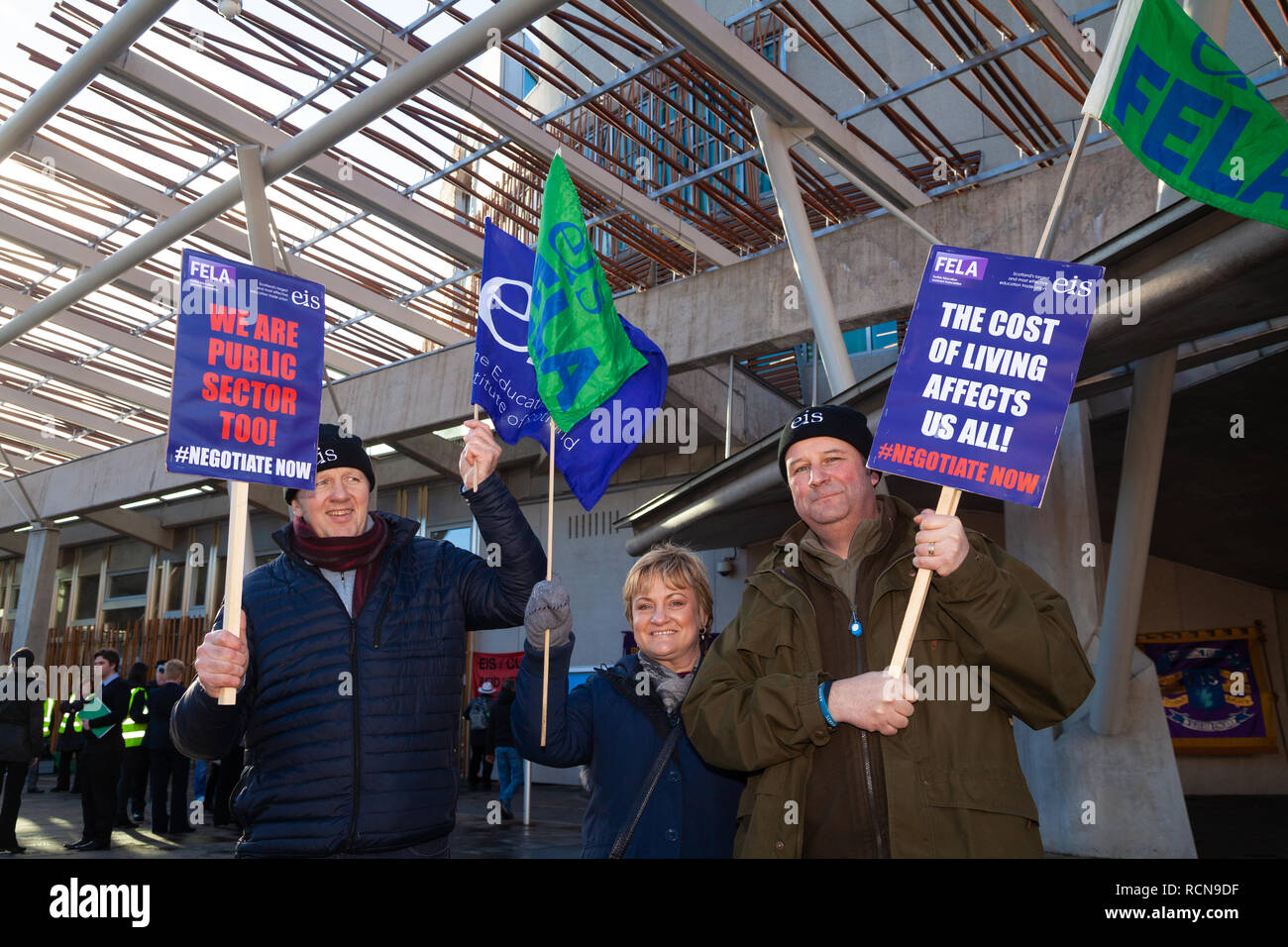 Edinburgh,United Kingdom. 16 January 2019. EIS Educational Institute of Scotland Union members outside the Scottish Parliament because as lectures strike over pay today. © Richard Newton / Alamy Live News Stock Photo