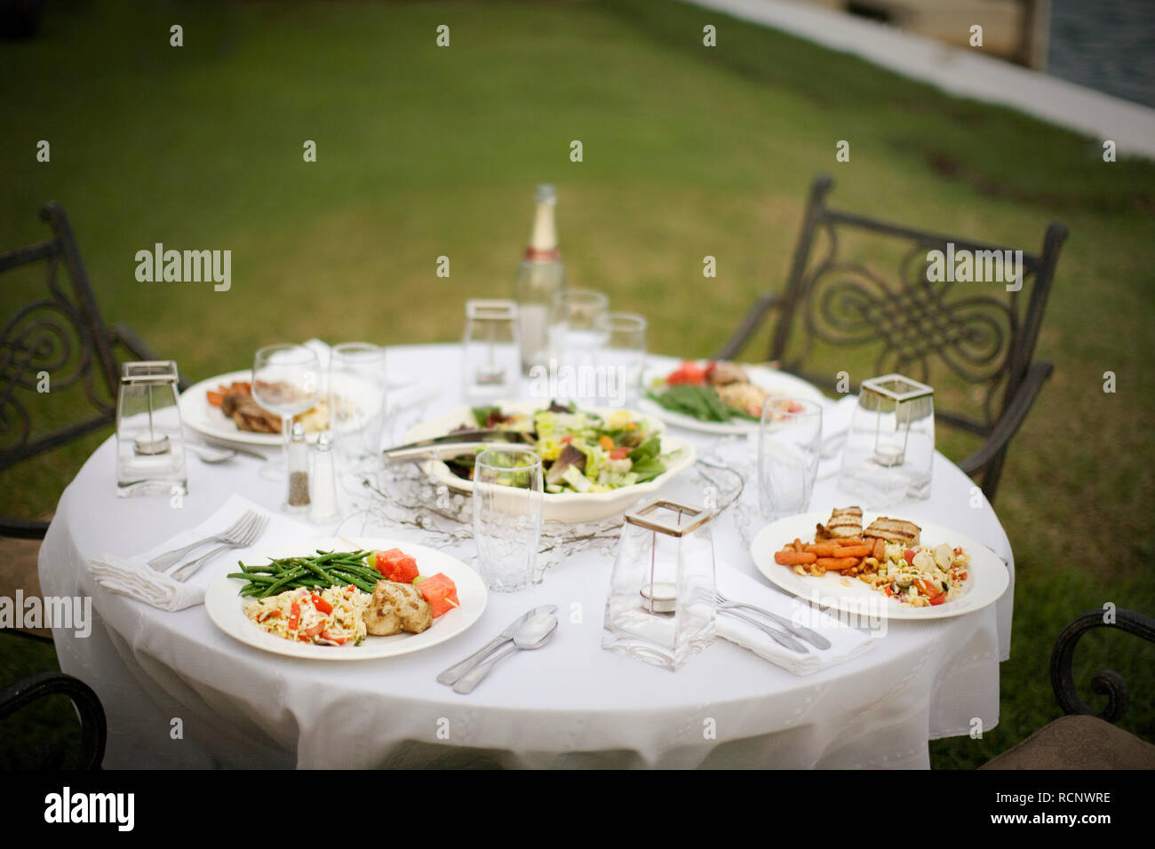 Dining table laid hires stock photography and images Alamy