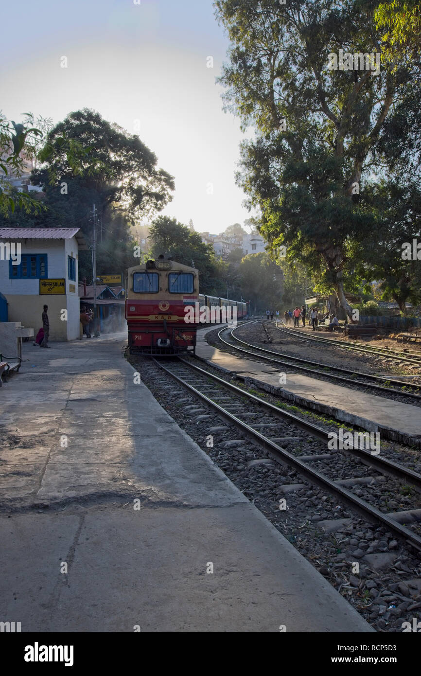Shimla railway, "Toy Train" arriving at Solan enroute to Shimla Stock