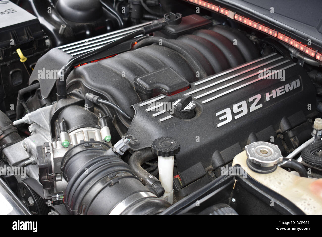 A 392 Hemi Engine Stock Photo - Alamy