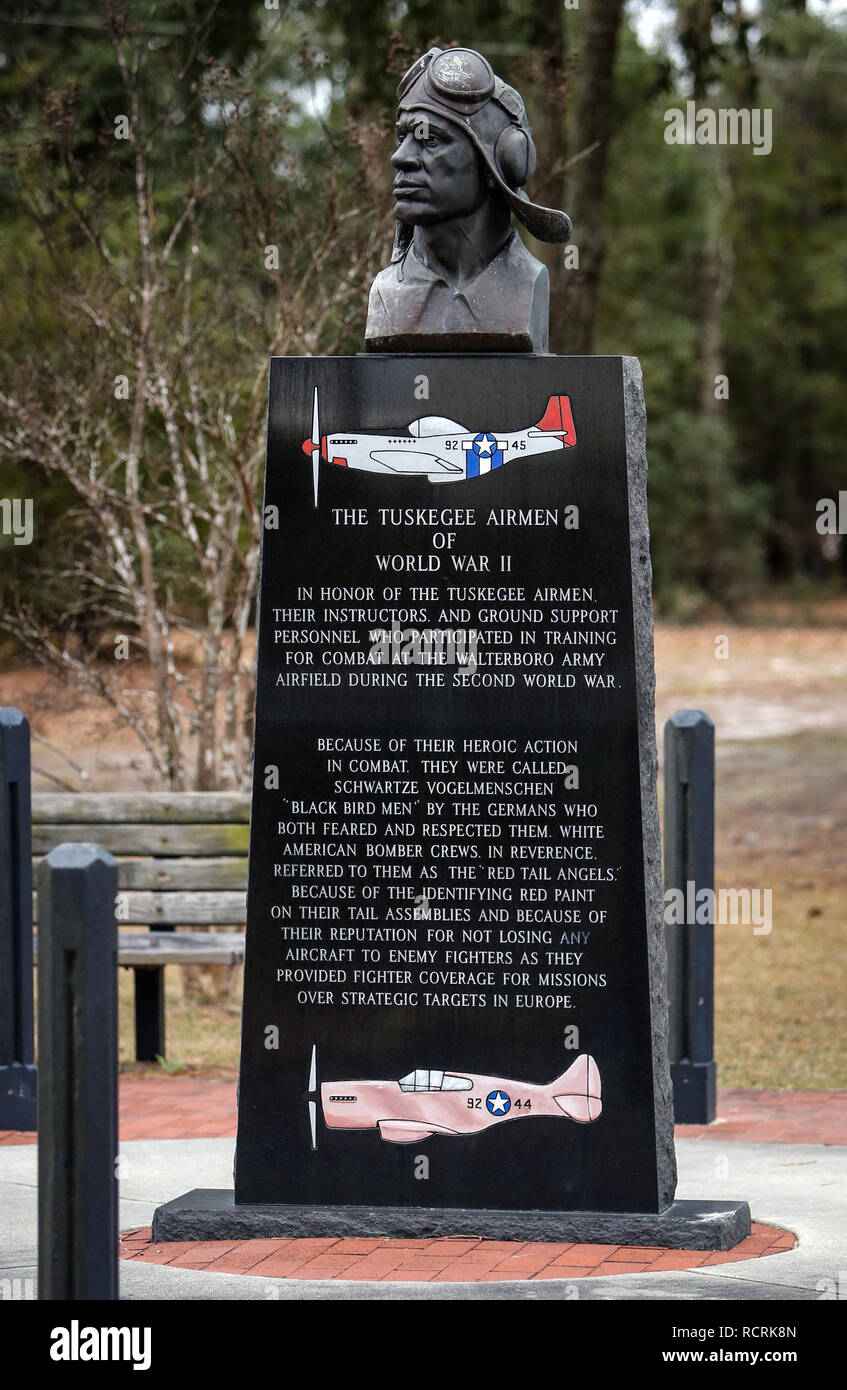 Tuskegee statue hires stock photography and images Alamy