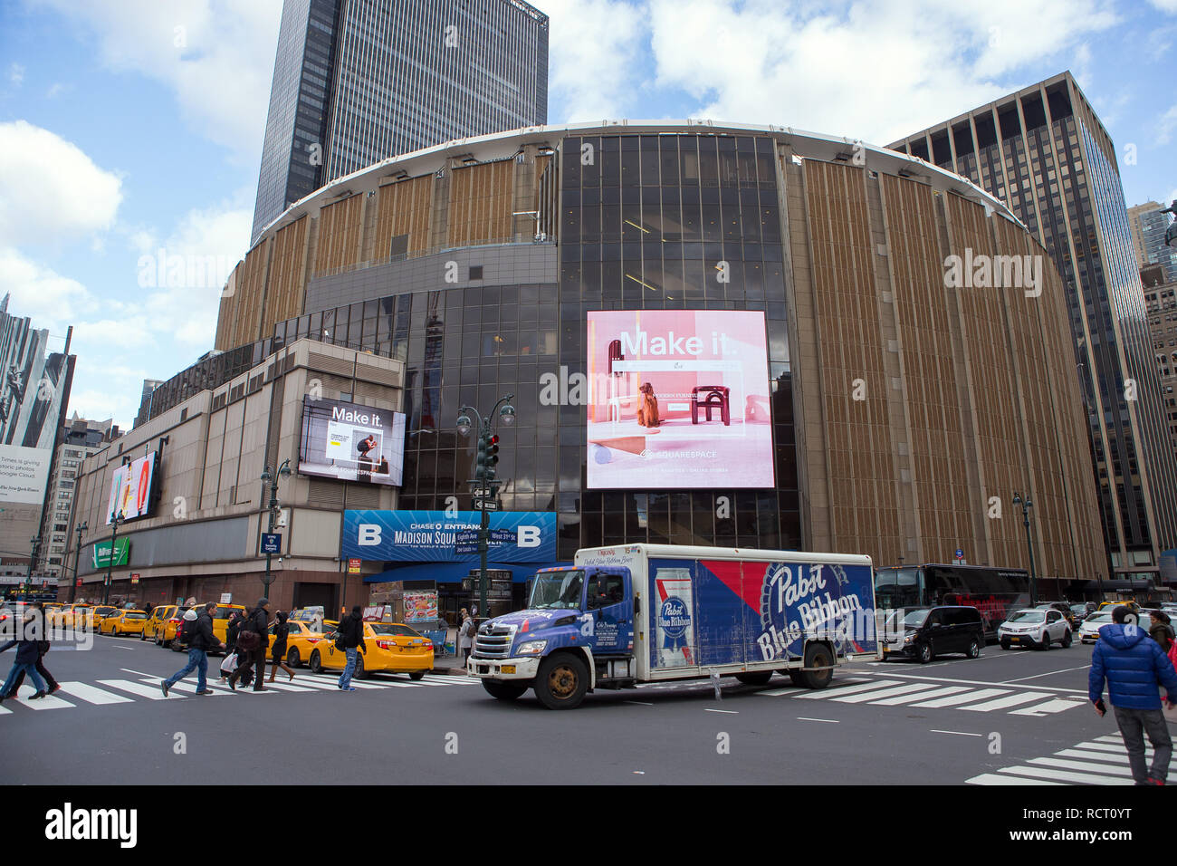 General View Gv Of Madison Square Garden With The Entrance To
