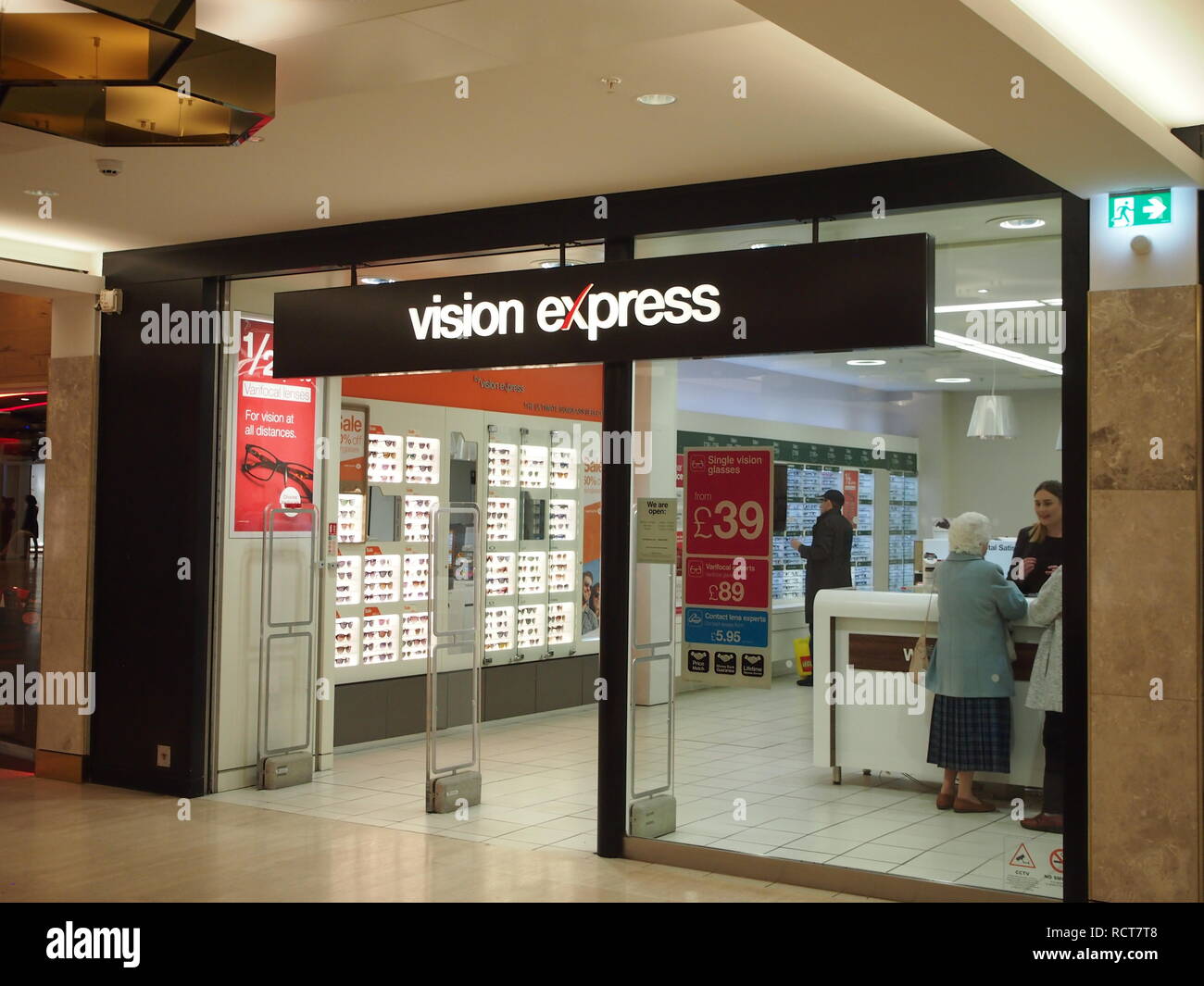 Vision express store hires stock photography and images Alamy