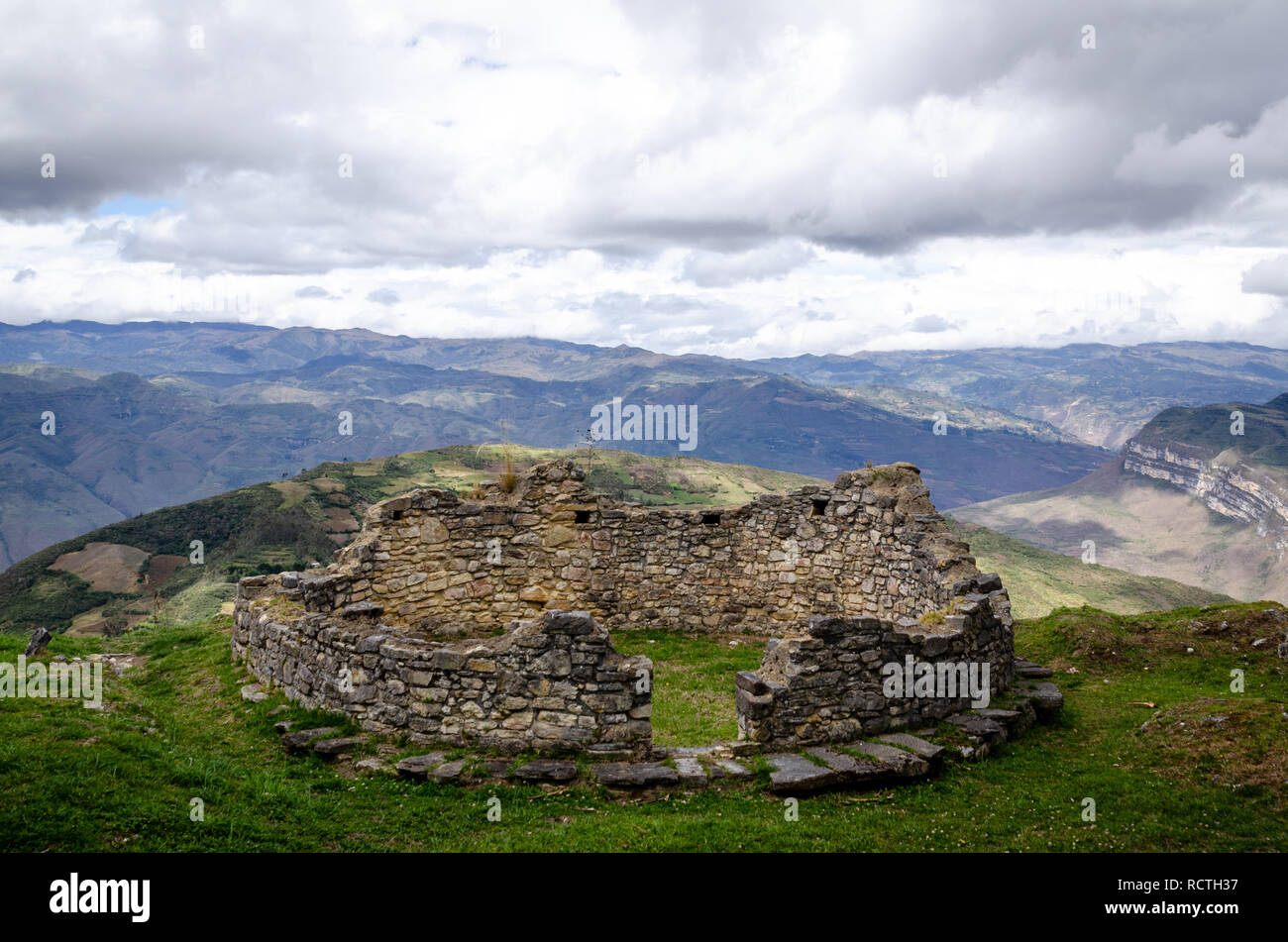Ruins of the Kuelap fortress situated at 3000 meters above sea level in the northwestern Andes, Amazonas, Peru. Kuelap is pre-Inca archaeological site. Stock Photo