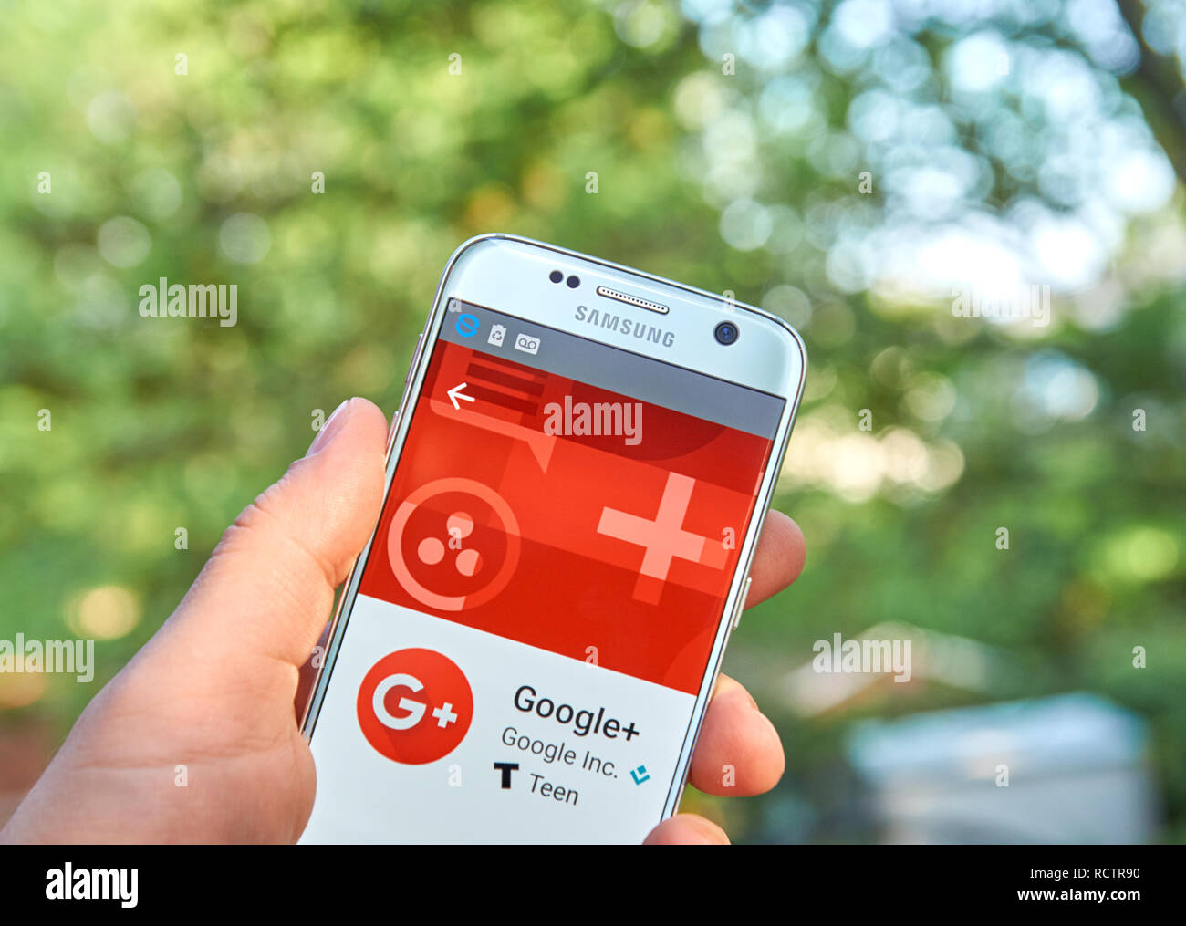 MONTREAL, CANADA - MAY 23, 2016 : Google Plus application on Samsung S7 screen. Google Plus is an interest-based social network that is owned and oper Stock Photo