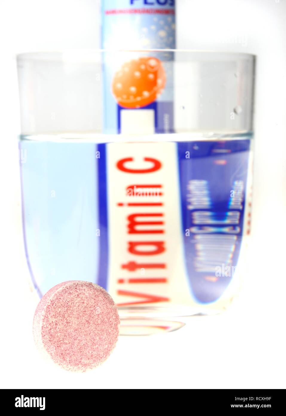 Vitamin c tablet water hires stock photography and images Alamy