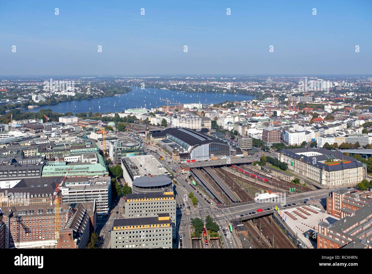 View from Highflyer, captive balloon, overlooking Aussenalster or Outer Alster Lake and main train station, Hamburg Stock Photo