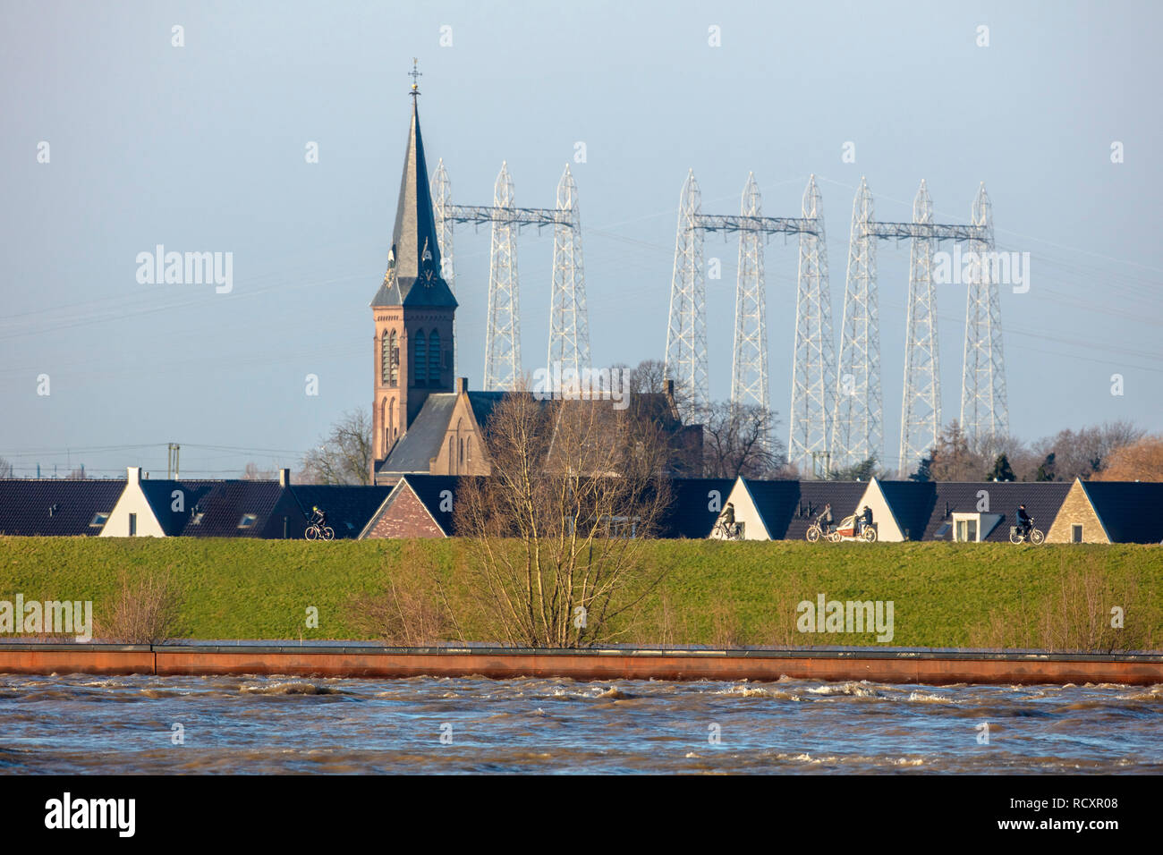 The Netherlands, Nijmegen, Lent district, dyke along Waal river. Stock Photo