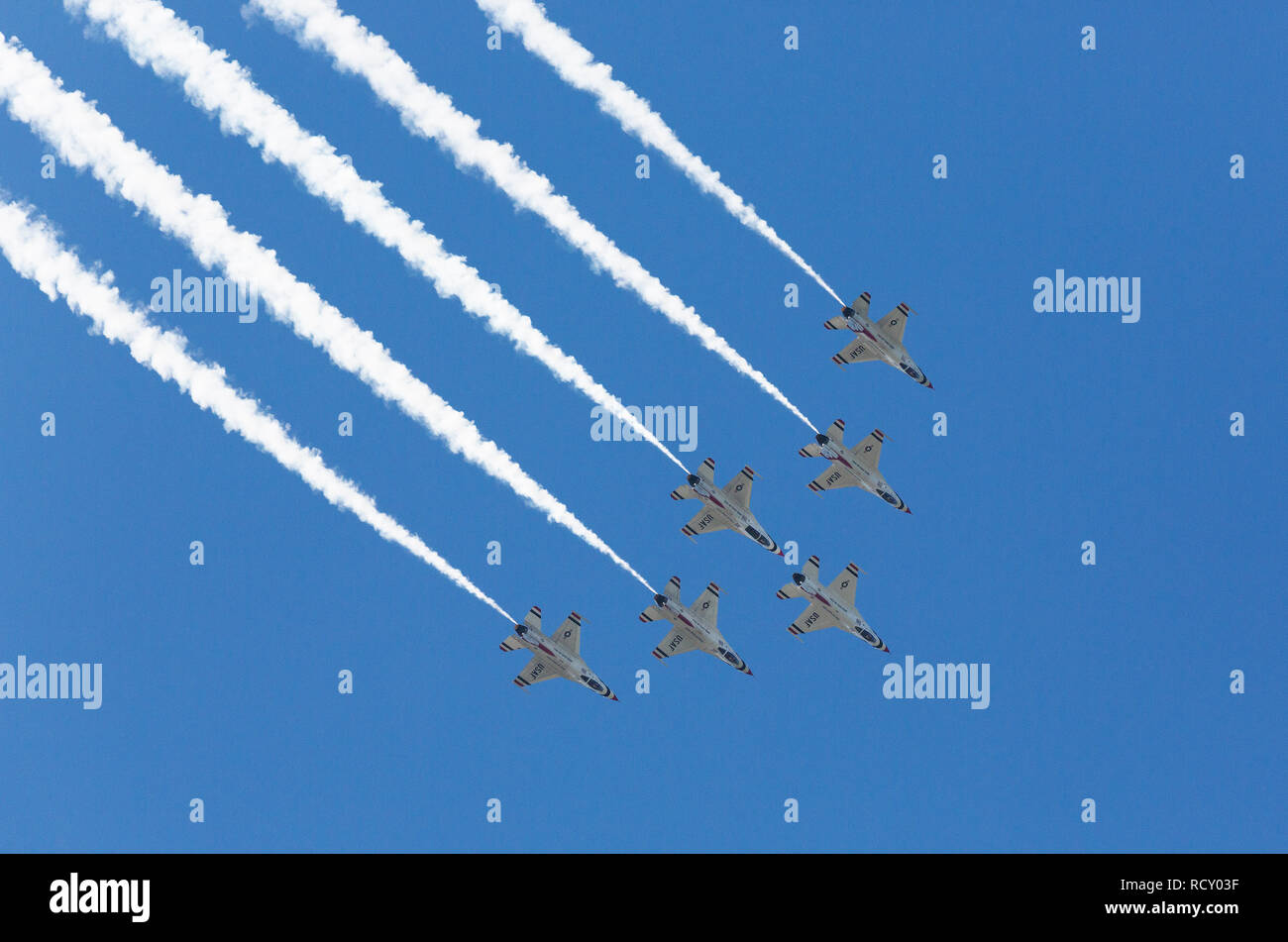 Thunderbirds the US Air Force performance formation team flying the ...