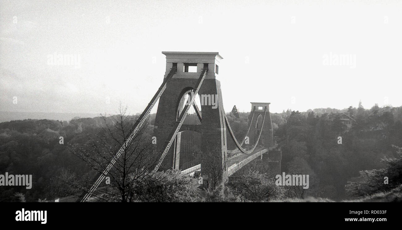 1950s, historical, view of the Clifton Suspension Bridge, Bristol, England, UK. Based on a design by the famous Victorian engineer Isambard Kingdom Brunel, the bridge which opened in 1864 crosses the Avon Gorge linking Bristol with North Somerset. Stock Photo